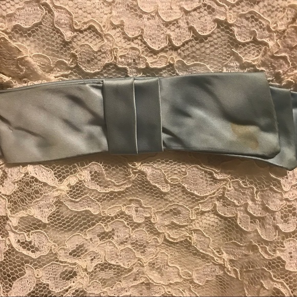 Vintage cream lace dress - Picture 5 of 8